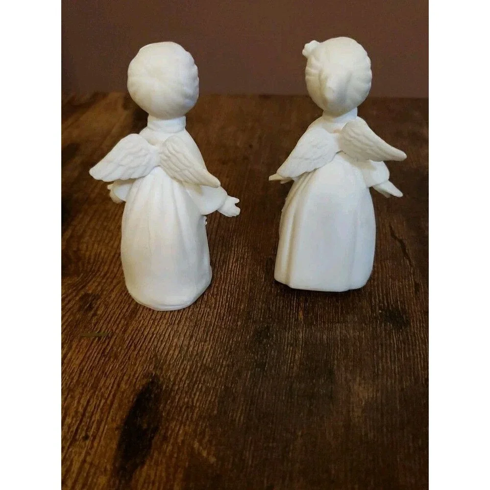 2 pc. Kissing Angels vintage Giftco ornaments figurines box Hong Kong Christmas